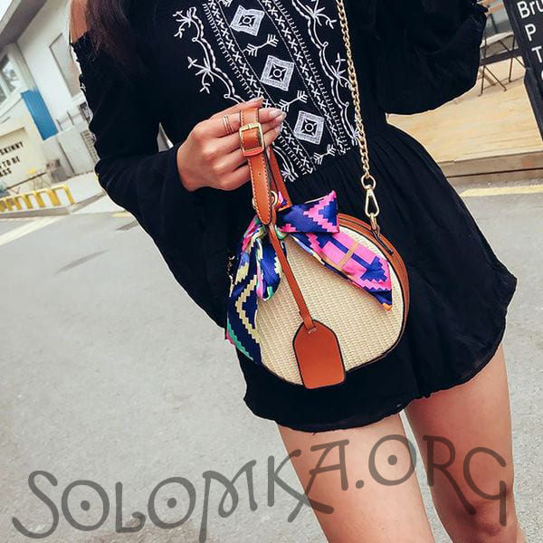 Літня кругла жіноча солом'яна сумочка з бантиком 