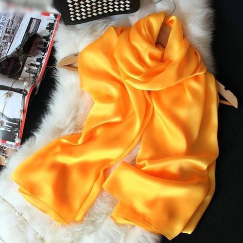 Жовтий шовковий шарф хустка 
