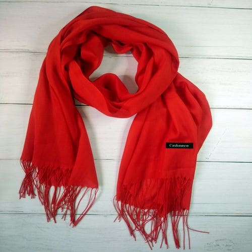 Кашемировый шарф шаль с кисточками красный 190x70 см