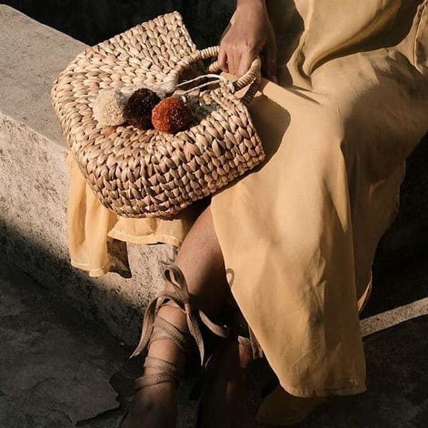 Жіноча солом'яна сумка з помпоном 