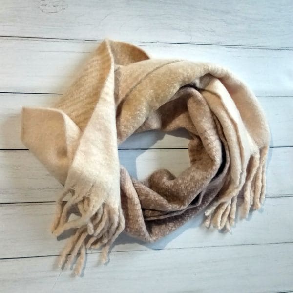 Осінньо-зимовий великий жіночий шарф ковдра з вовни