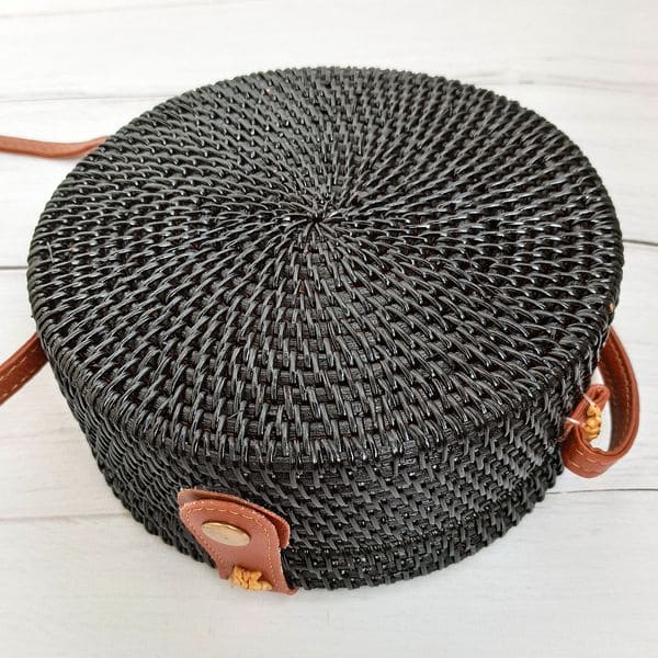 Чорна кругла плетена сумка з ротанга в богемному стилі 20x8 см 