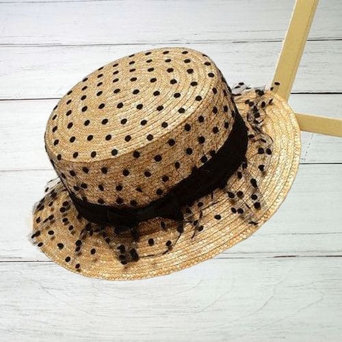 Дитячий солом'яний капелюшок із фатіновою сіточкою